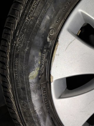 Llanta Audi 205/60R16 96W Bridgestone