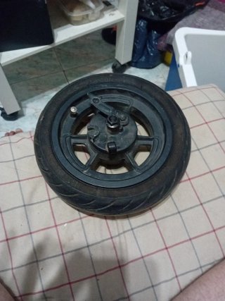 Rueda Delantera Patinete Eléctrico NIU KQi2 Pro