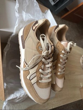 Zapatillas Pepe Jeans marrones y bronce