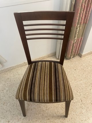 Mesa comedor madera + cristal + 4 sillas