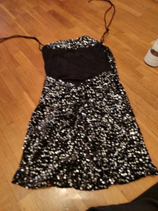 Vestido fiesta lentejuelas negro y plata