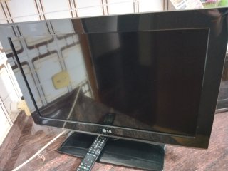 Televisión LG Negra