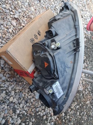 Faro Seat León