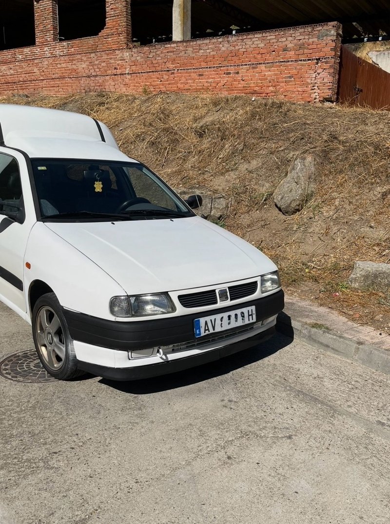 SEAT Inca - foto 1