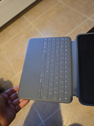 Funda Logitech Rugged Folio iPad 10.9