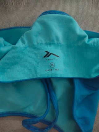 Top deportivo Reebok mujer