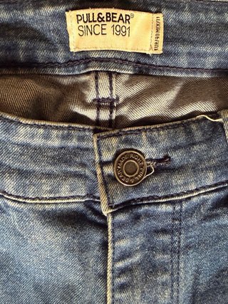 Pantalón vaquero pitillo hombre Pull&Bear T.40