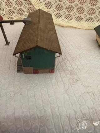 Lote Maqueta HO Fábrica + 5 Casas