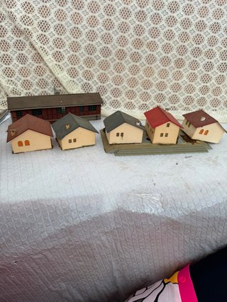 Lote Maqueta HO Fábrica + 5 Casas