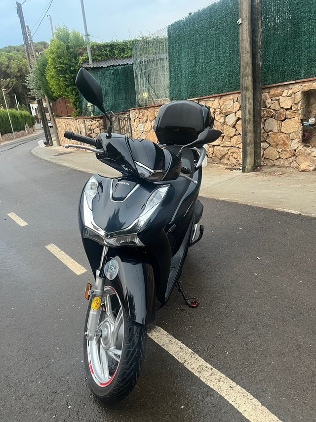 Honda SH 125 2020 Negra