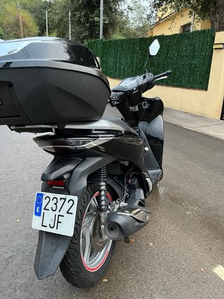 Honda SH 125 2020 Negra
