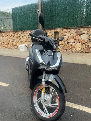 Honda SH 125 2020 Negra