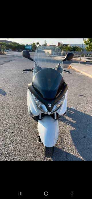 Suzuki burgam