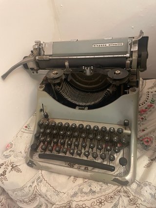 Maquina escribir hispano olivetti