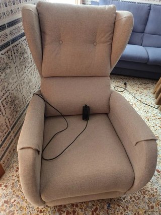 Poltrona relax elettrica beige in tessuto