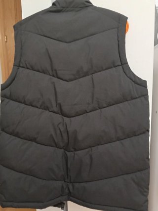 Chaleco Negro Jack & Jones Talla 152