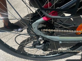 Bicicleta Eléctrica Rockrider con Baúl Trasero