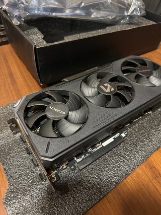 Gigabyte AMD Radeon RX 9070 XT Gaming OC