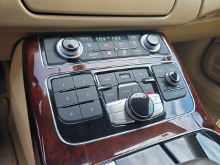 Audi A8 3.0 tdi 250 cv quattro 2010