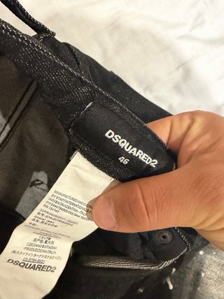 Shorts vaqueros DSQUARED2 desgastados