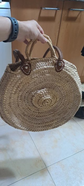 Bolso de paja redondo