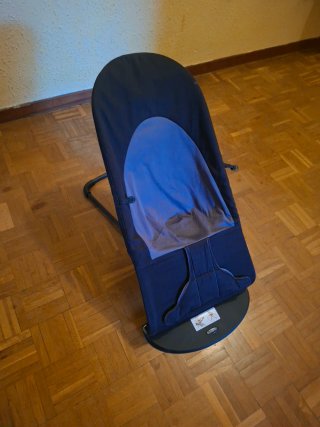 Hamaca BabyBjörn Balance Soft Negra y Gris