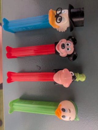 Lote 4 Figuras PEZ Disney