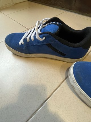 Zapatillas Etnies Azules y Blancas
