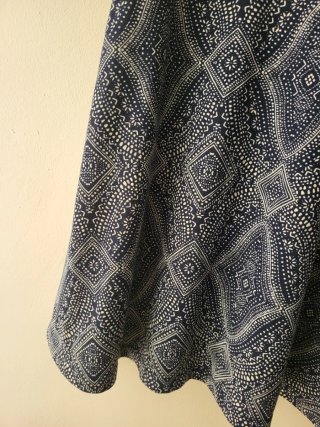 Vestido de verano con estampado geométrico