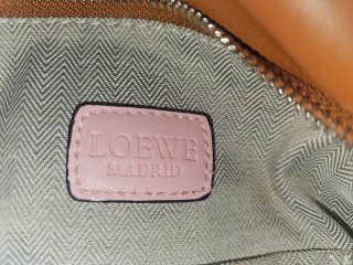 Bolso Loewe Puzzle Marrón y Rosa