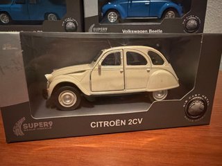 Coche de colección Renault R8 1960s