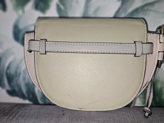 Bolso Loewe Mini Gate Beige y Rosa