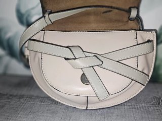 Bolso Loewe Mini Gate Beige y Rosa
