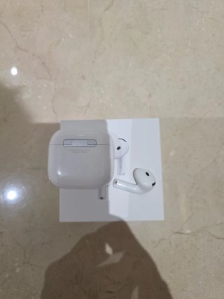 Airpods 4 ANC seminuevos