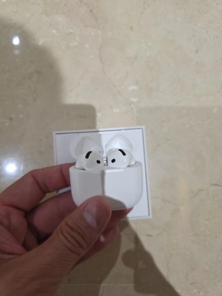 Airpods 4 ANC seminuevos