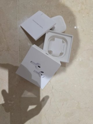Airpods 4 ANC seminuevos