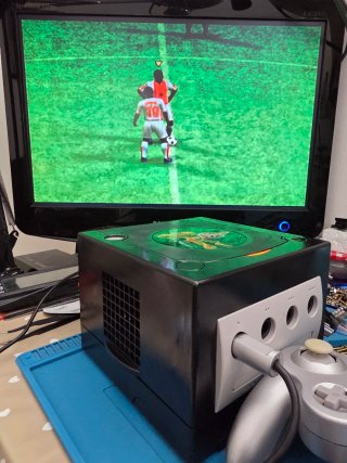Nintendo GameCube Metroid Prime + FIFA 06