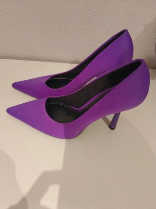 Zapatos de tacón morados
