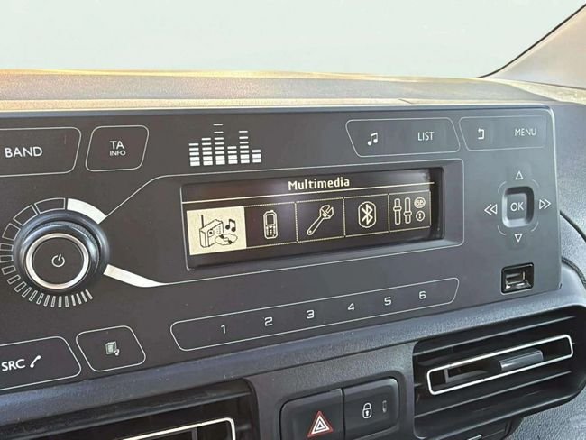 Citroën Berlingo 2021, foto 7