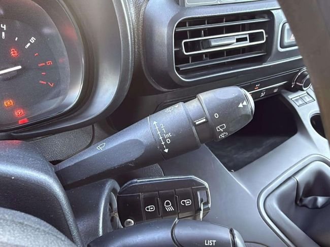 Citroën Berlingo 2021, foto 12