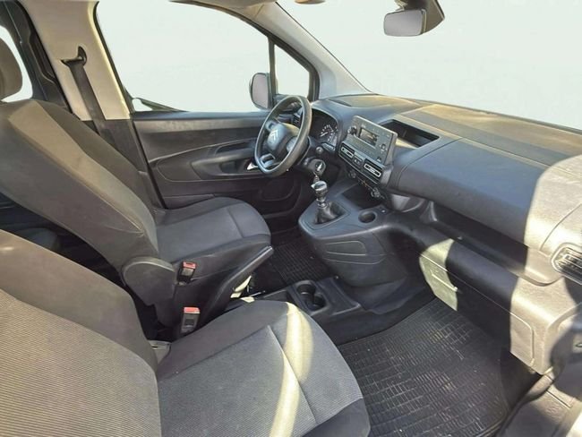 Citroën Berlingo 2021, foto 24