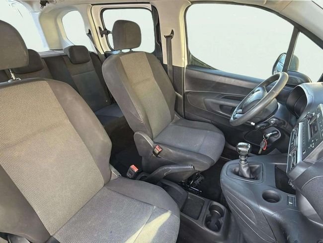 Citroën Berlingo 2021, foto 25