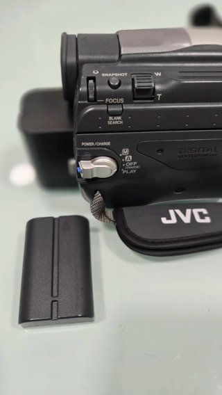 Videocámara JVC GR-D23E Mini DV