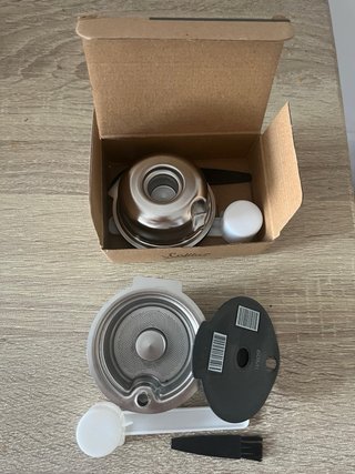 Cafetera Tassimo NUEVA con 200 cápsulas