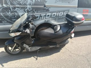 SUZUKI BURGMAN 125