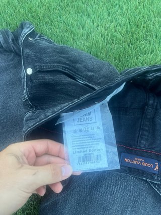 Short/Pantalón Vaquero Louis Vuitton-Talla 42