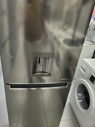 ☆NEVERA DISPENSADOR  DE AGUA LG COMBI NOFROST A☆