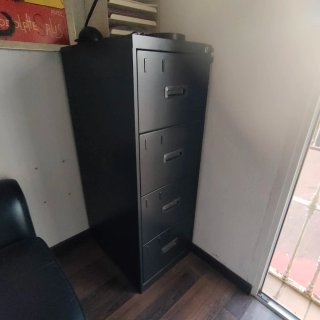 Archivador metálico 4 cajones con llave