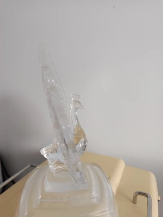 Figura pavo real de cristal
