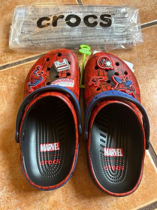 Crocs Spider-Man Talla 36
